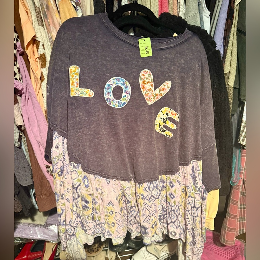 Easel Flowy Purple Love Graphic Top